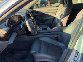 Porsche Taycan, снимка 5