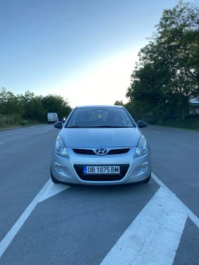 Hyundai I20, снимка 8