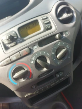 Toyota Yaris | Mobile.bg    7