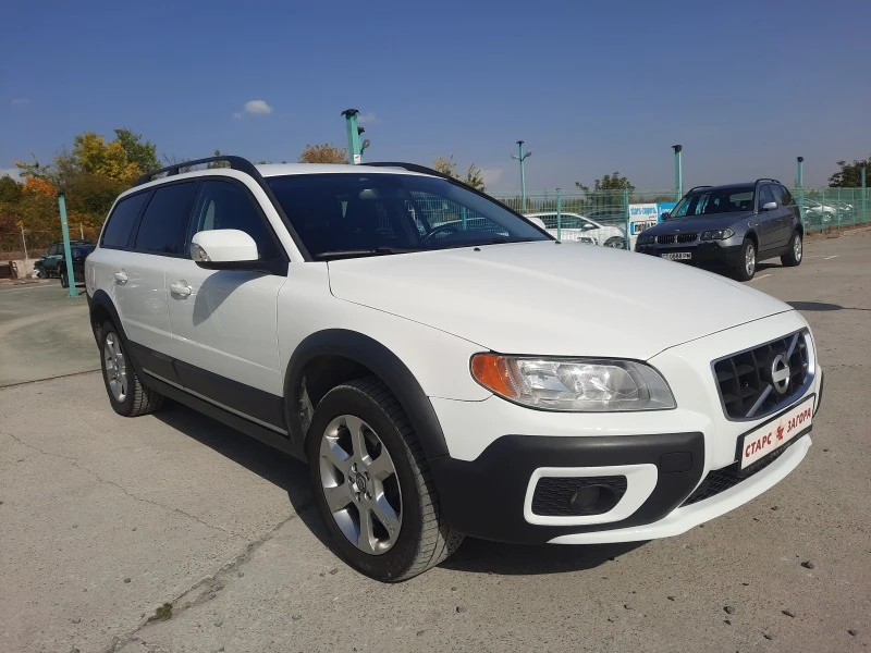 Volvo Xc70 2, 4 D5, снимка 1 - Автомобили и джипове - 45552213