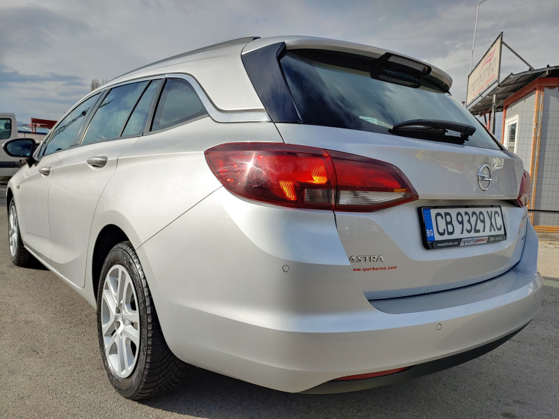 Opel Astra 1.6d-71000км! Има видеоклип към обявата!, снимка 4 - Автомобили и джипове - 43685703