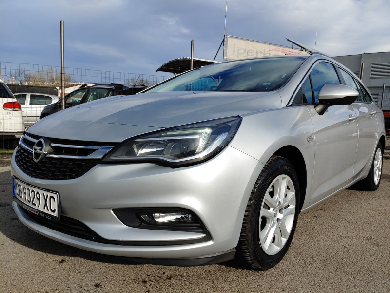 Opel Astra 1.6d-71000км! Има видеоклип към обявата!, снимка 1 - Автомобили и джипове - 43685703