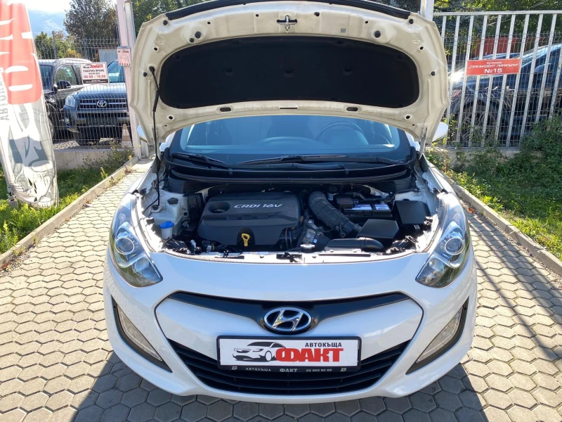 Hyundai I30 1.6CRDi/EURO.5B/РЕАЛНИ КМ ! ! ! , снимка 17 - Автомобили и джипове - 47655594