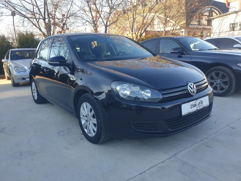 VW Golf 1.6 TDI, снимка 1 - Автомобили и джипове - 48132208