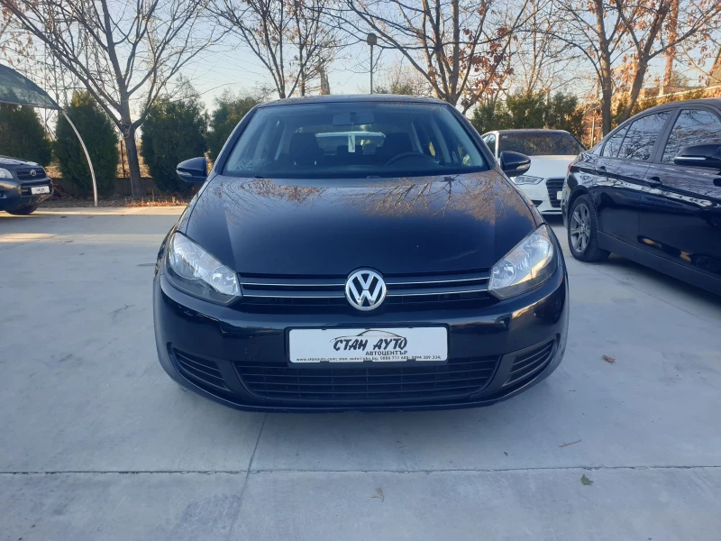 VW Golf 1.6 TDI, снимка 3 - Автомобили и джипове - 48132208