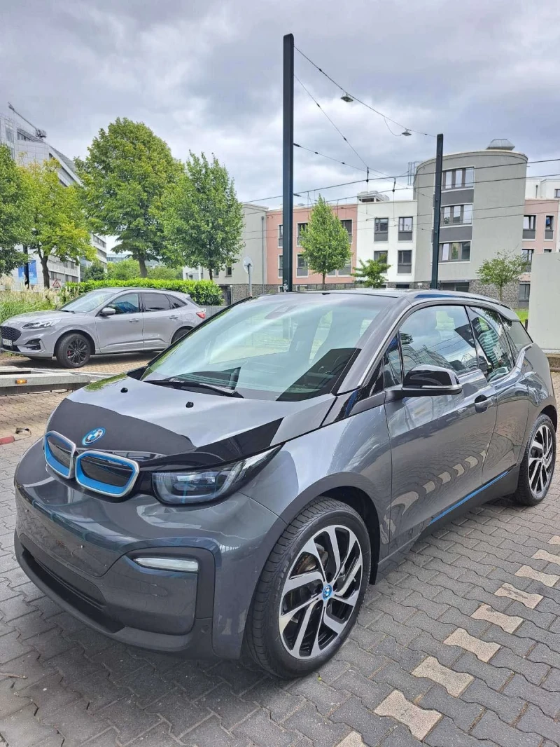 BMW i3 120A | Дист Камера Наг.седал Термоп Carplay NavPr, снимка 1 - Автомобили и джипове - 48476194