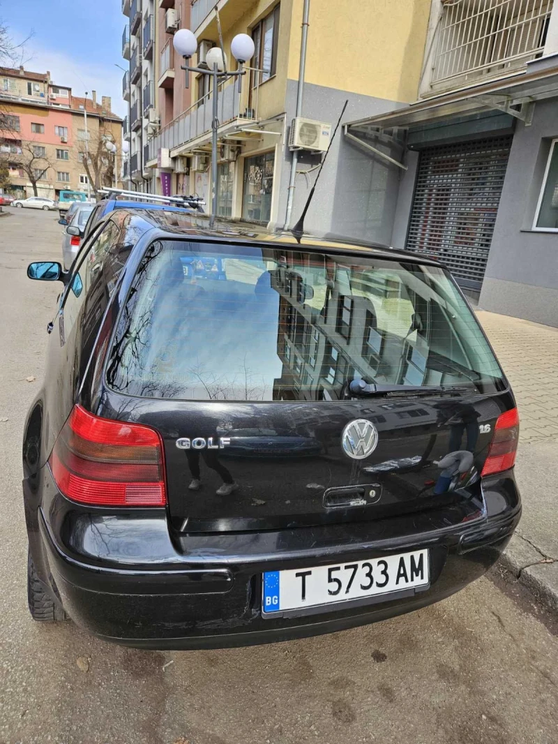 VW Golf, снимка 4 - Автомобили и джипове - 49018116