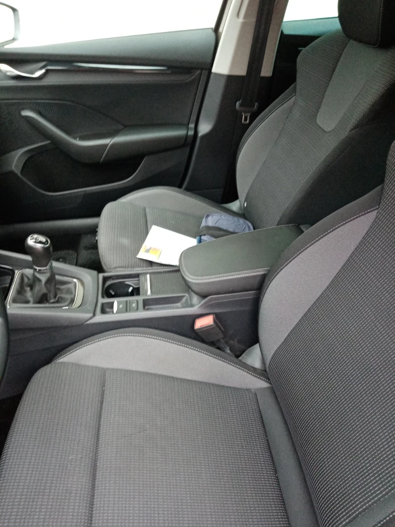 Skoda Octavia, снимка 6 - Автомобили и джипове - 51422626