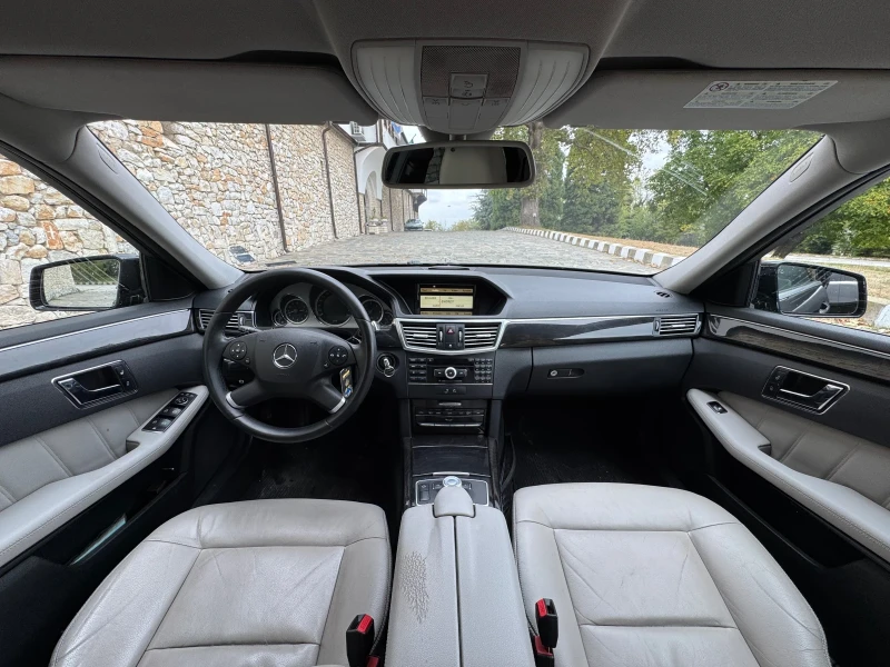 Mercedes-Benz E 350, снимка 12 - Автомобили и джипове - 52142786