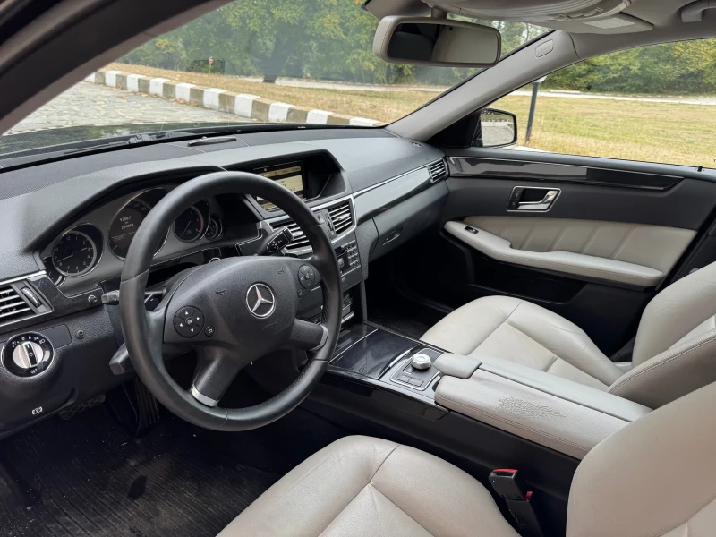 Mercedes-Benz E 350, снимка 11 - Автомобили и джипове - 52142786