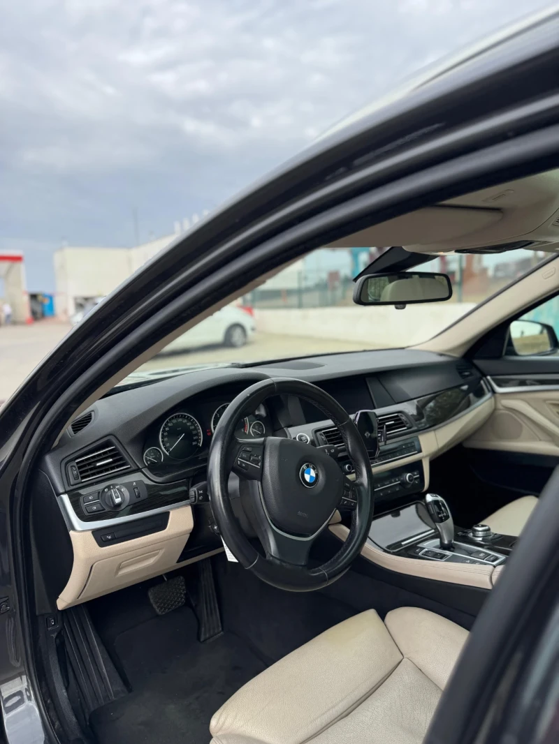 BMW 530 X drive, снимка 2 - Автомобили и джипове - 52372093