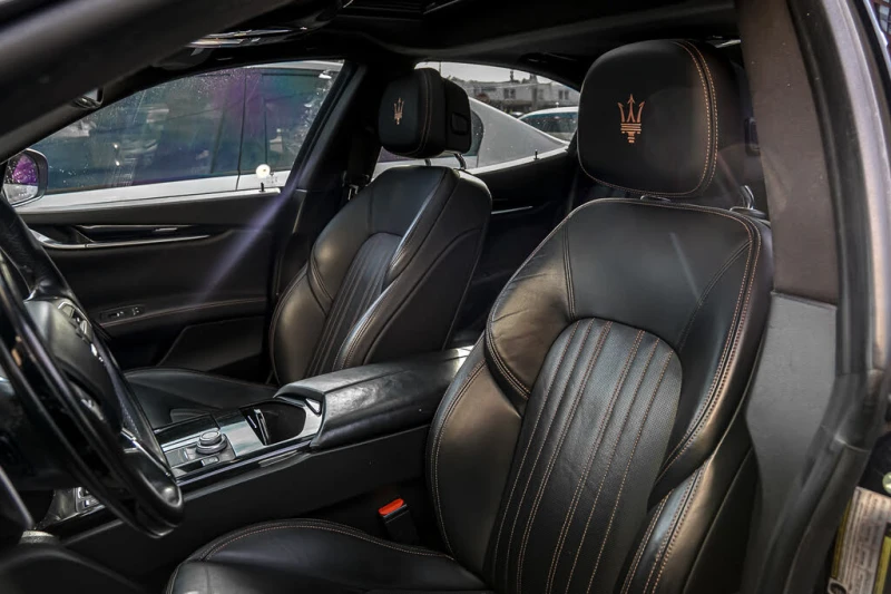 Maserati Ghibli S Q4 GranLusso  HARMAN&KARDON* ПОДГРЕВ* ОБДУХВАНЕ*, снимка 6 - Автомобили и джипове - 52540034