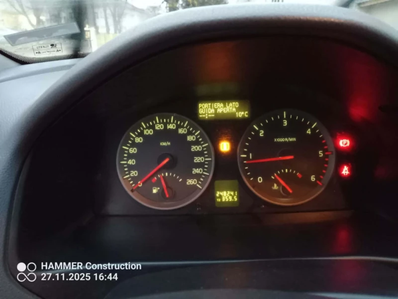 Volvo V50, снимка 4 - Автомобили и джипове - 52680963