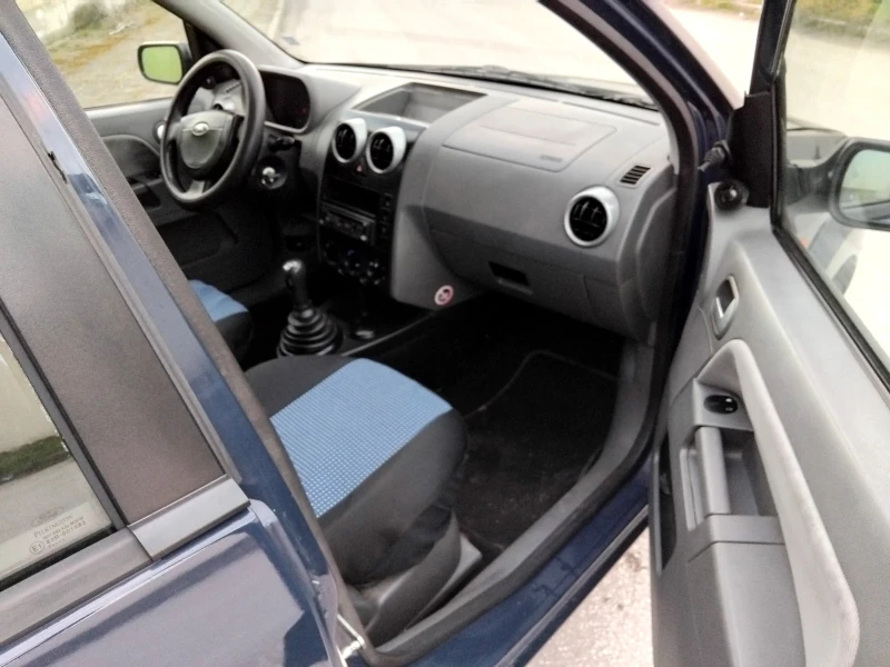 Ford Fusion 1.4i.80k + КЛИМА. БЕНЗИН. 2004г , снимка 15 - Автомобили и джипове - 53444650