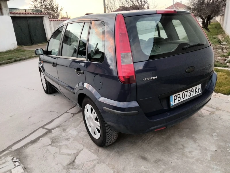 Ford Fusion 1.4i.80k + КЛИМА. БЕНЗИН. 2004г , снимка 11 - Автомобили и джипове - 53444650
