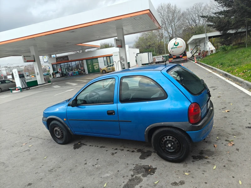 Opel Corsa 1.0, снимка 4 - Автомобили и джипове - 53446495