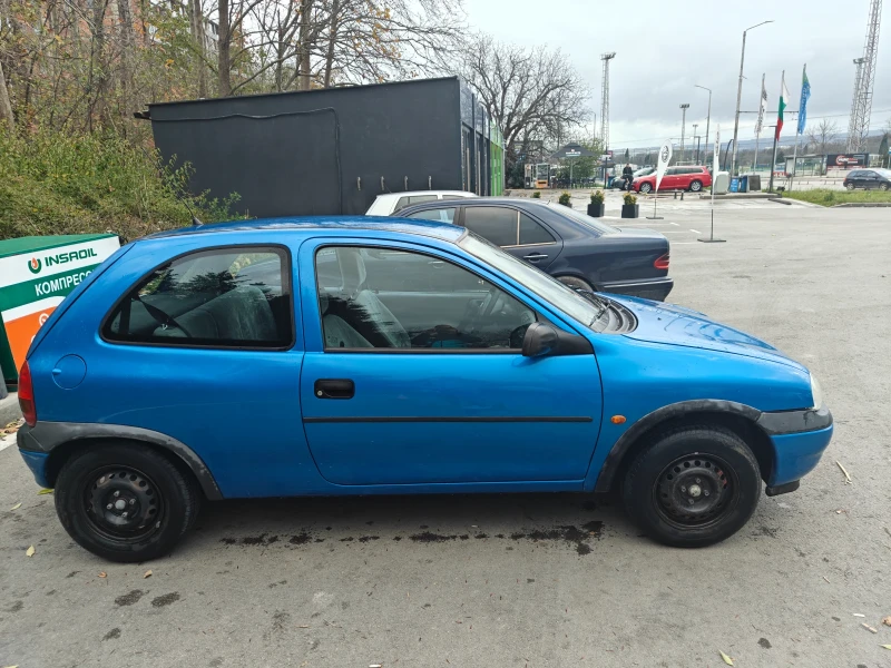 Opel Corsa 1.0, снимка 3 - Автомобили и джипове - 53446495