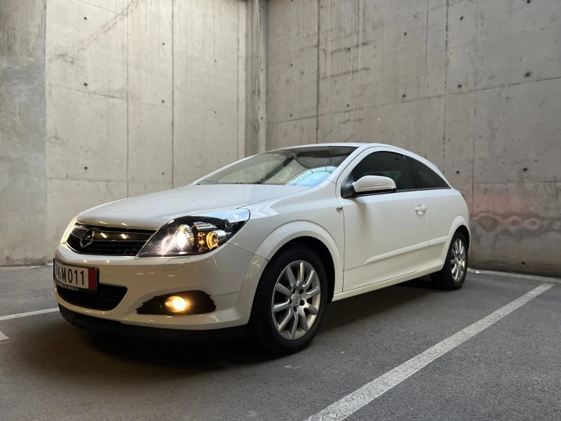 Opel Astra 1.8 GTC - 6899 лв. - 54034561 1
