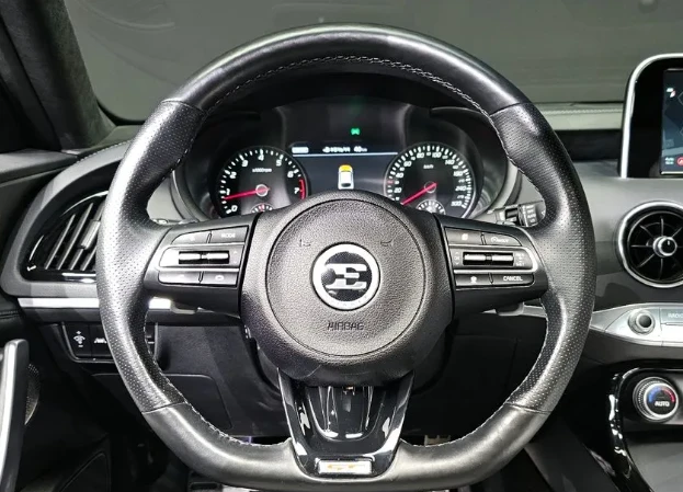 Kia Stinger 3.3T AWD | Mobile.bg   12