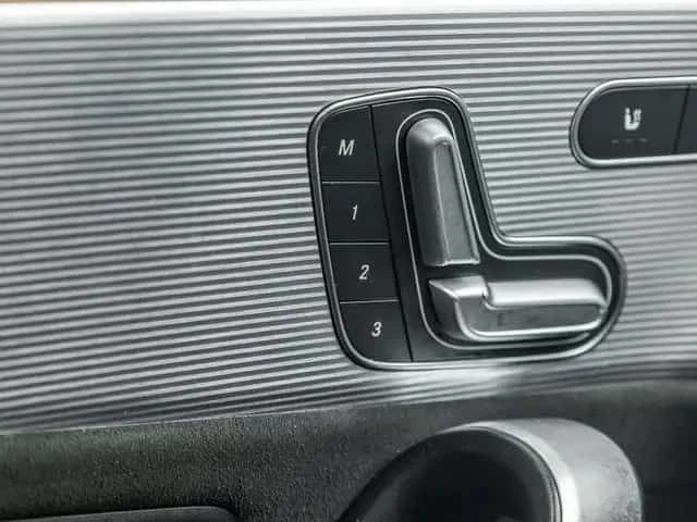 Mercedes-Benz CLA 250 4MATIC | COUPE | PANO | ПОДГРЕВИ - изображение 6