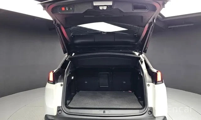 Peugeot 3008 1.5 BlueHDi GT Line, снимка 16 - Автомобили и джипове - 55935057