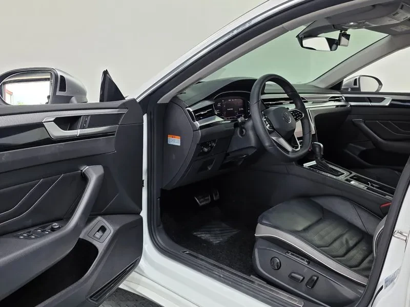 VW Arteon 2.0 TDI - САМО 30% АВАНС, снимка 10 - Автомобили и джипове - 55895611