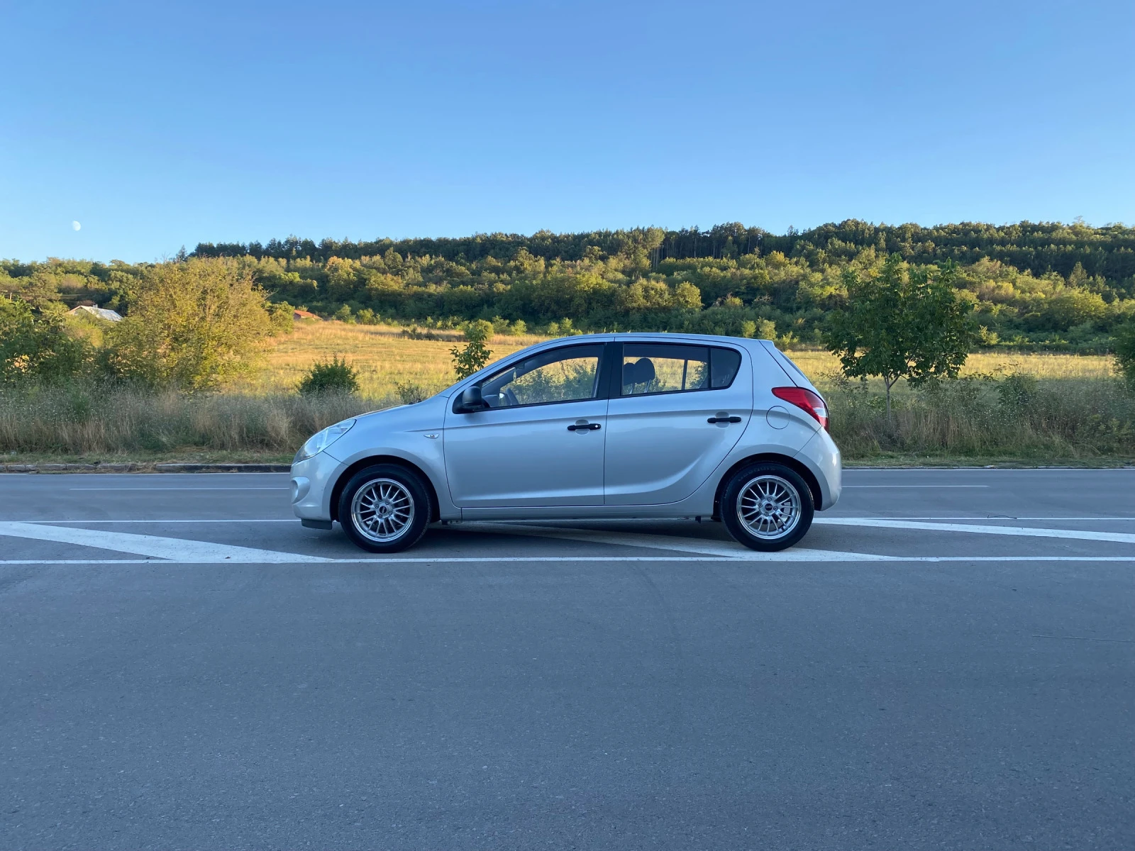 Hyundai I20  - изображение 2