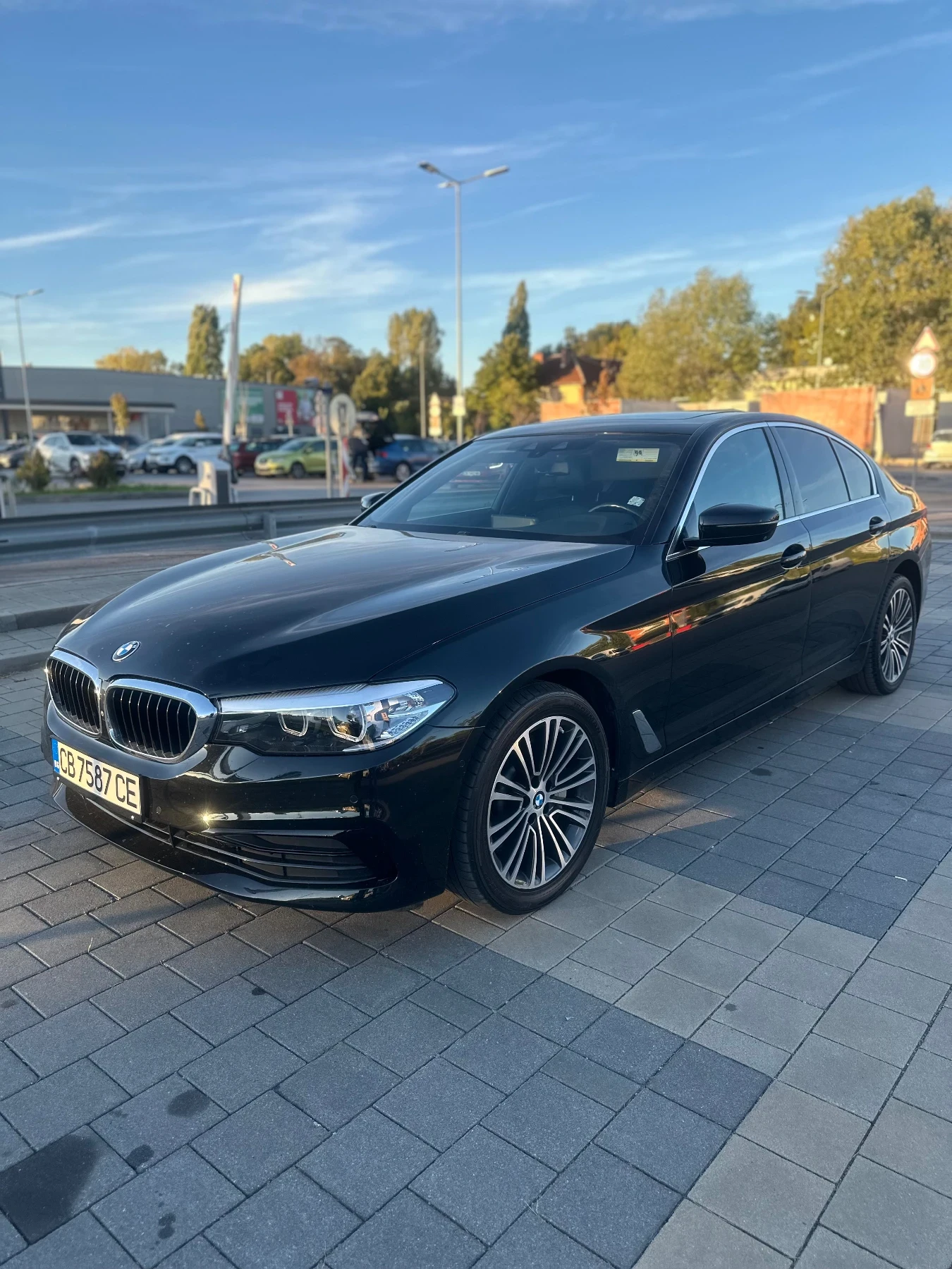 BMW 530 530i Sport* ПАНОРАМА* ЧЕРЕН МЕСЕЦ на 50000лв - изображение 5