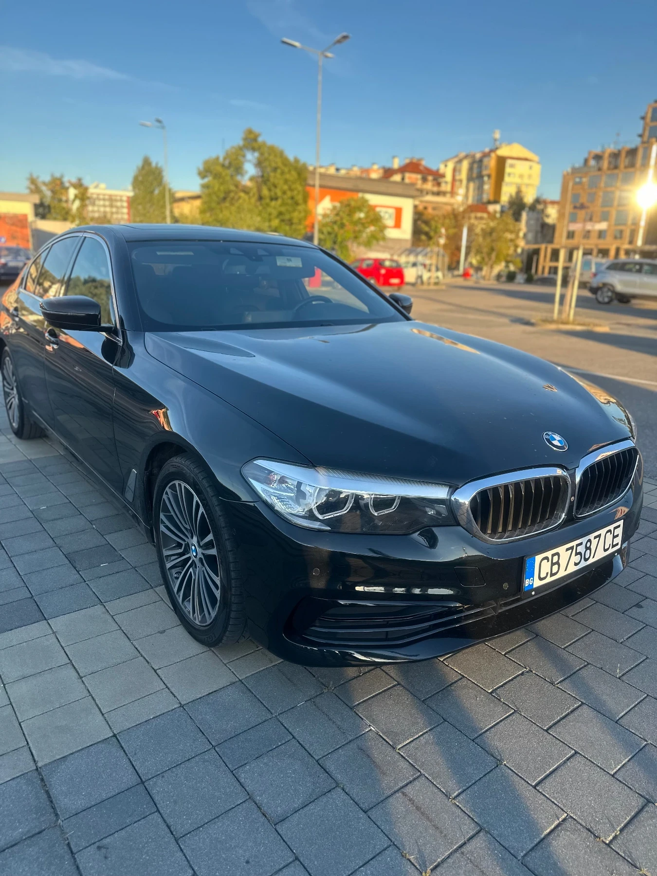 BMW 530 530i Sport* ПАНОРАМА* ЧЕРЕН МЕСЕЦ на 50000лв - изображение 3