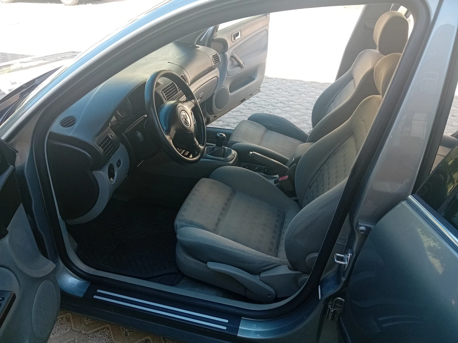 VW Passat | Mobile.bg   12