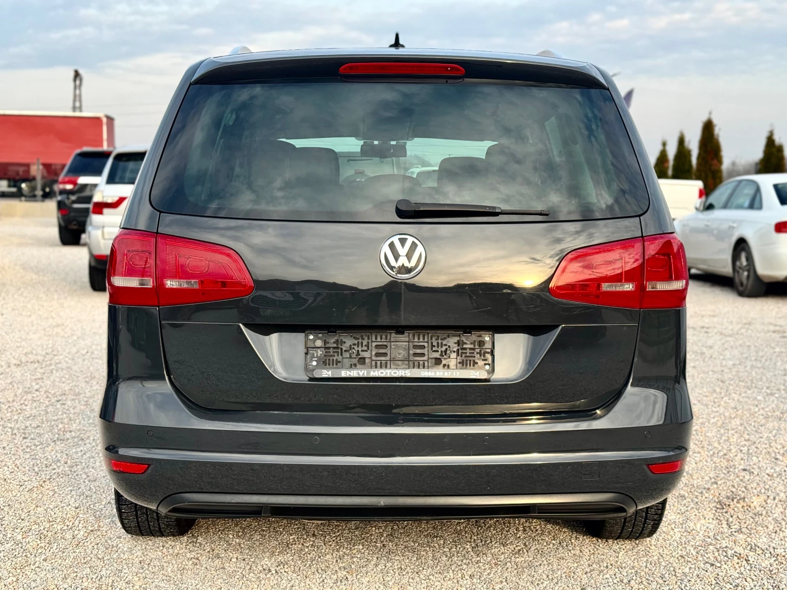 VW Sharan 2.0TDI 6+ 1 CUB, снимка 5 - Автомобили и джипове - 53712252