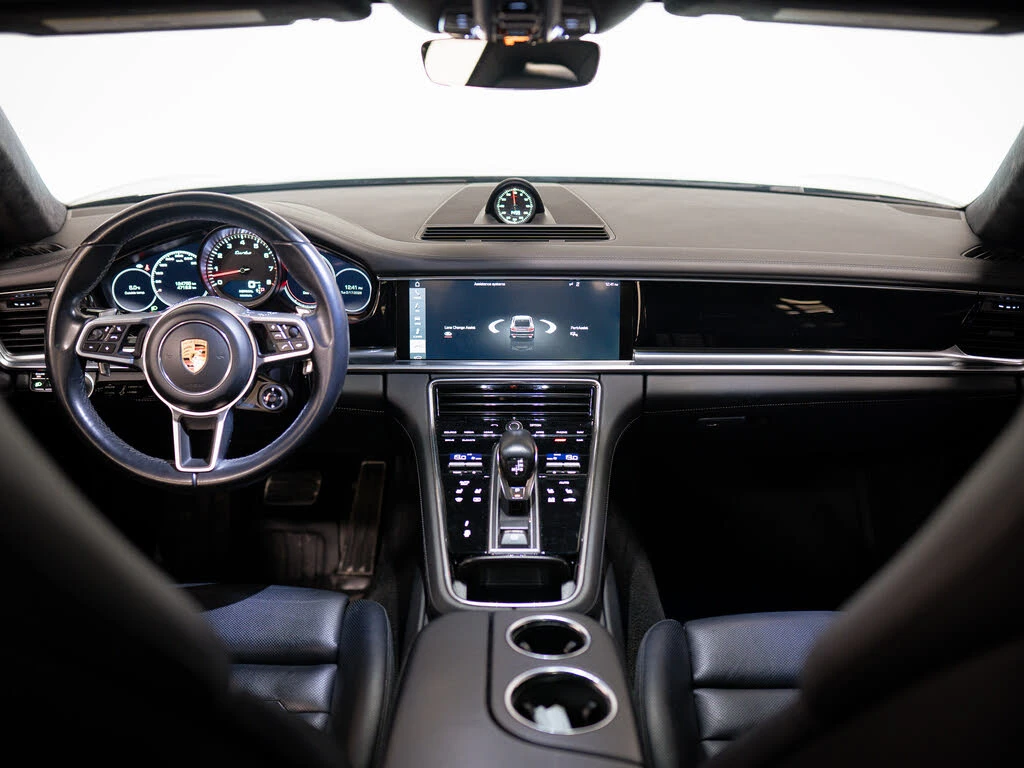 Porsche Panamera, снимка 10 - Автомобили и джипове - 53814217