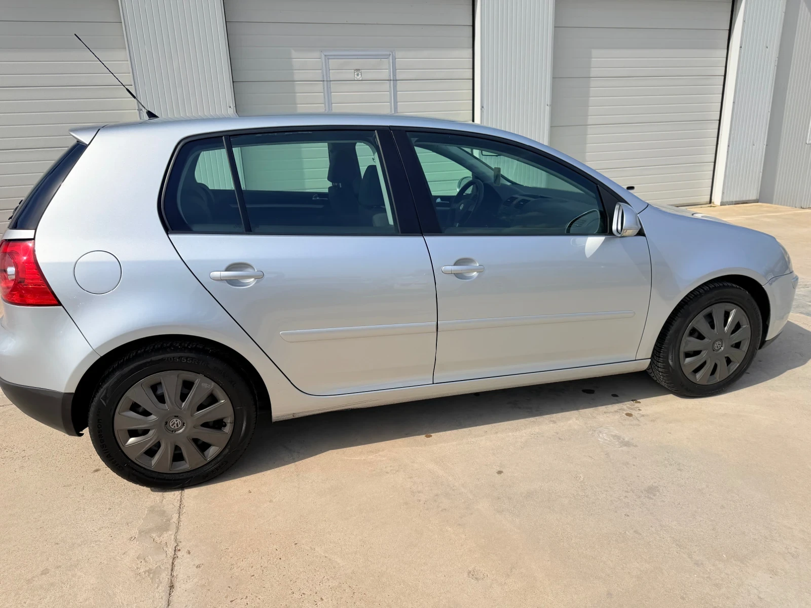 VW Golf 1.6i 102k.c * Nova* UNIKAT* , снимка 13 - Автомобили и джипове - 53872968