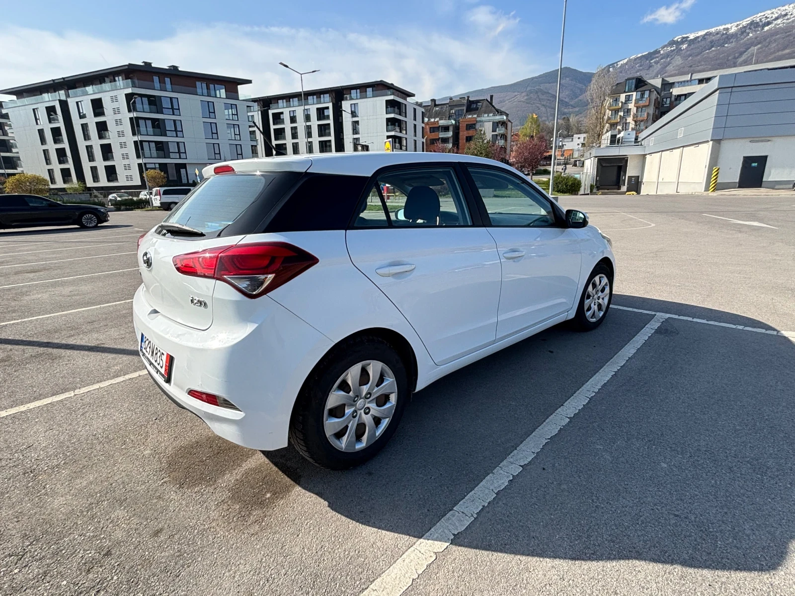 Hyundai I20 1.2 СПЕШНО, снимка 3 - Автомобили и джипове - 54218016