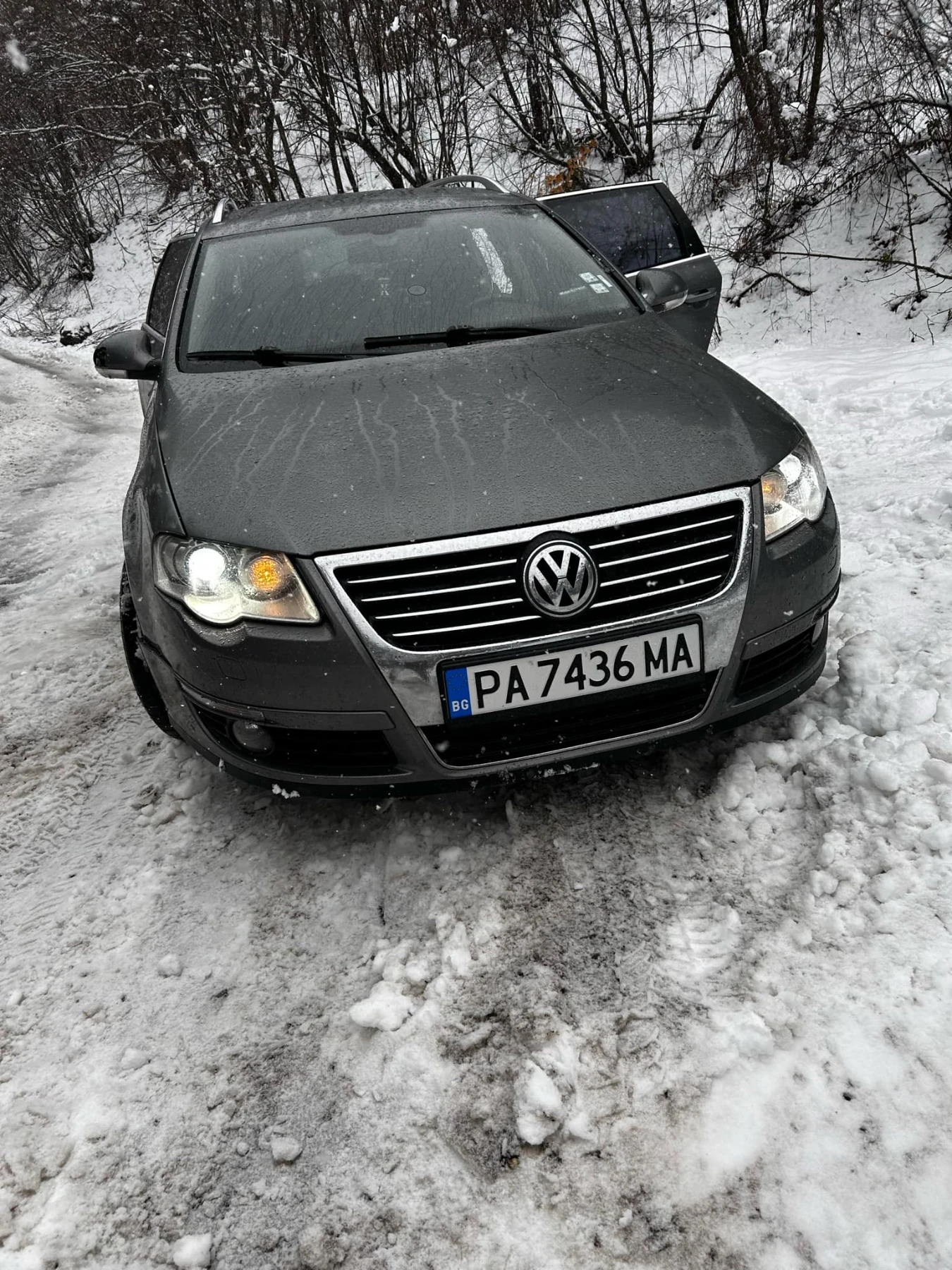 VW Passat, снимка 2 - Автомобили и джипове - 54084629