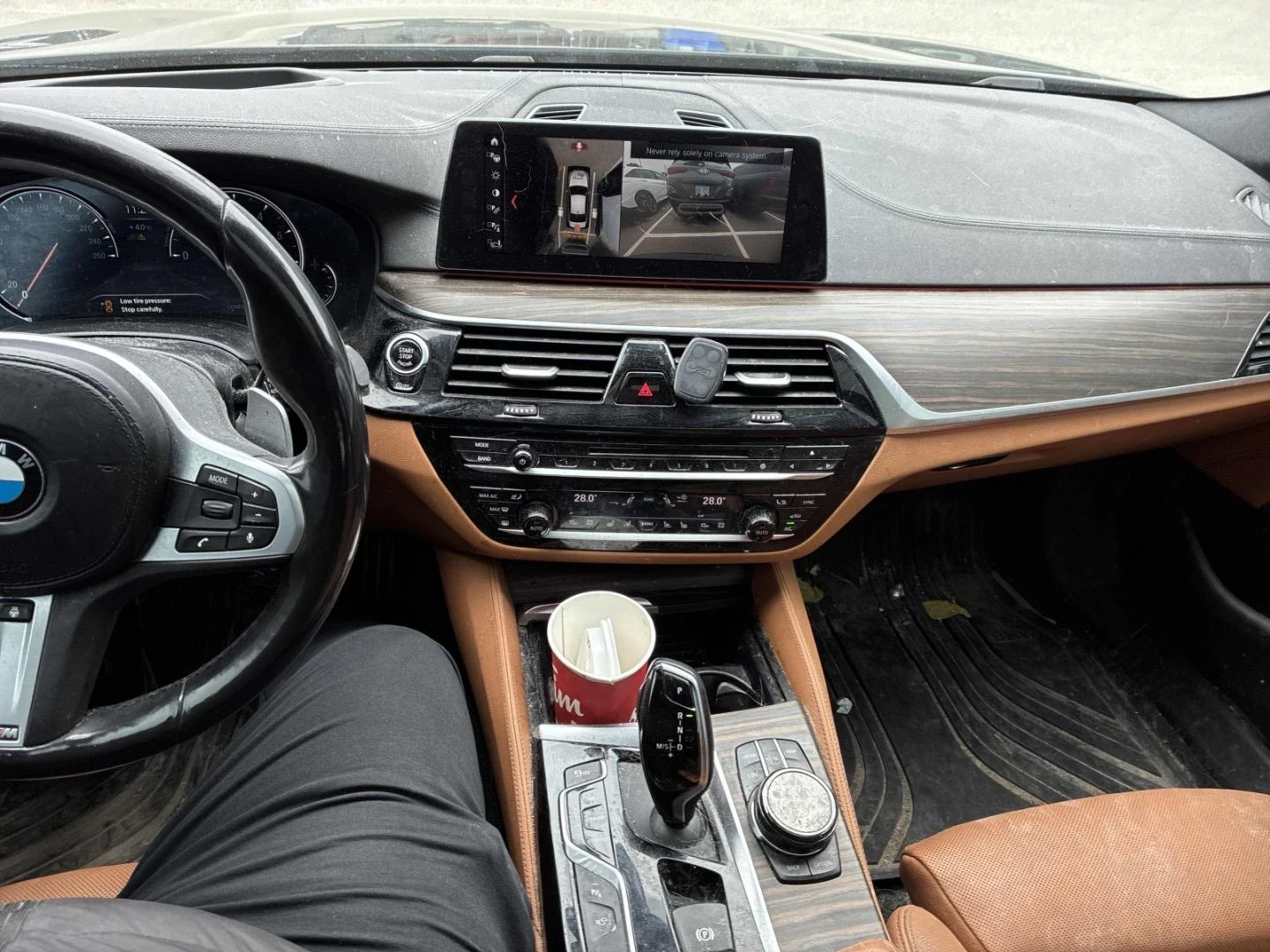 BMW 540 M-pkg* Harman/Kardon* 360View* Обдух* Подгрев, снимка 8 - Автомобили и джипове - 54111181