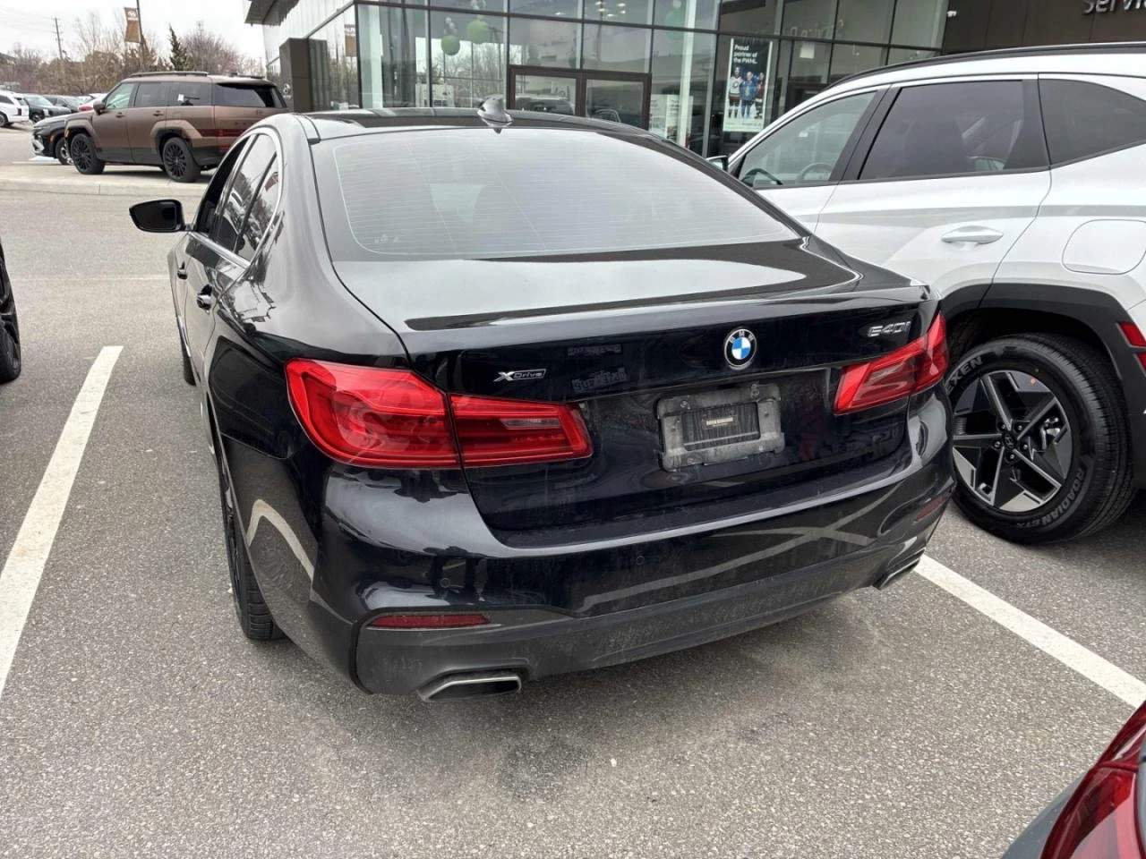 BMW 540 M-pkg* Harman/Kardon* 360View* Обдух* Подгрев, снимка 4 - Автомобили и джипове - 54111181