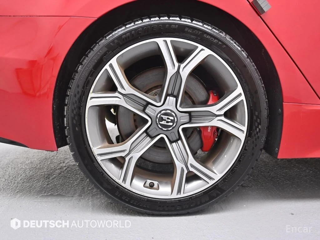 Kia Stinger GT* TURBO* AWD* ХЕДЪП* ОБДУХВАНЕ* 360КАМЕРА* LANE*, снимка 5 - Автомобили и джипове - 54456044