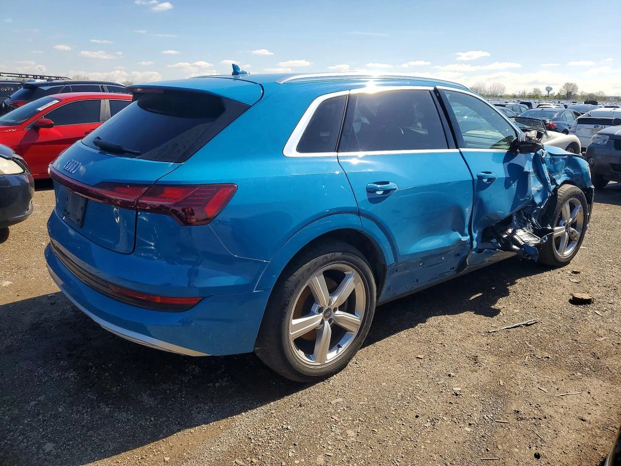 Audi E-Tron Prestige, снимка 3 - Автомобили и джипове - 54513229