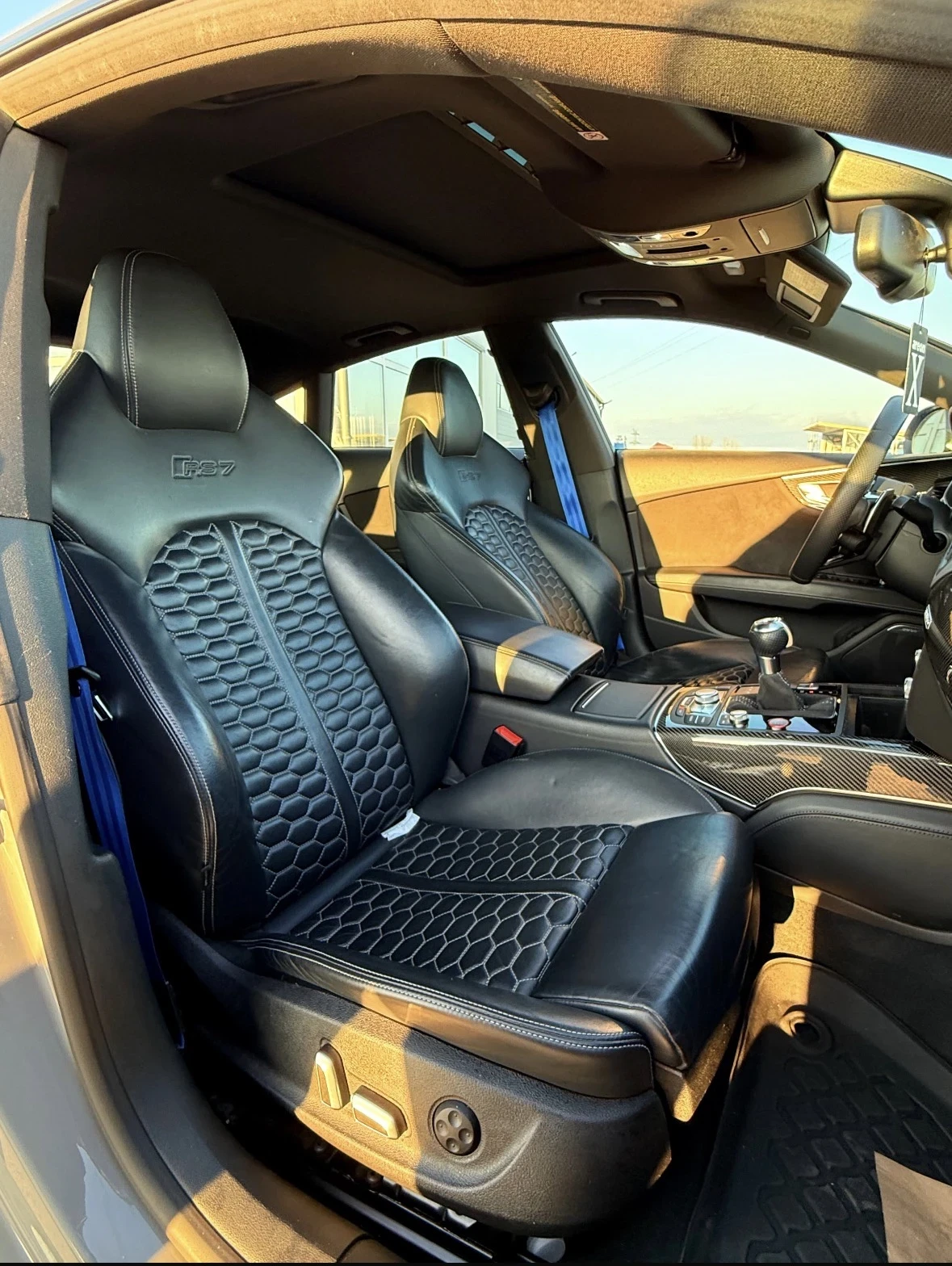 Audi Rs7 605кс карбон, снимка 4 - Автомобили и джипове - 54579361