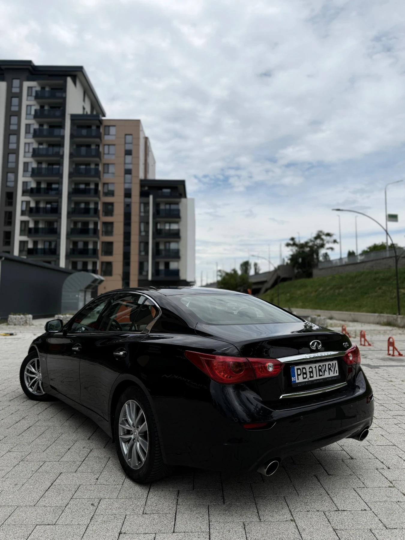 Infiniti Q50 2.2 diesel, снимка 6 - Автомобили и джипове - 54636614