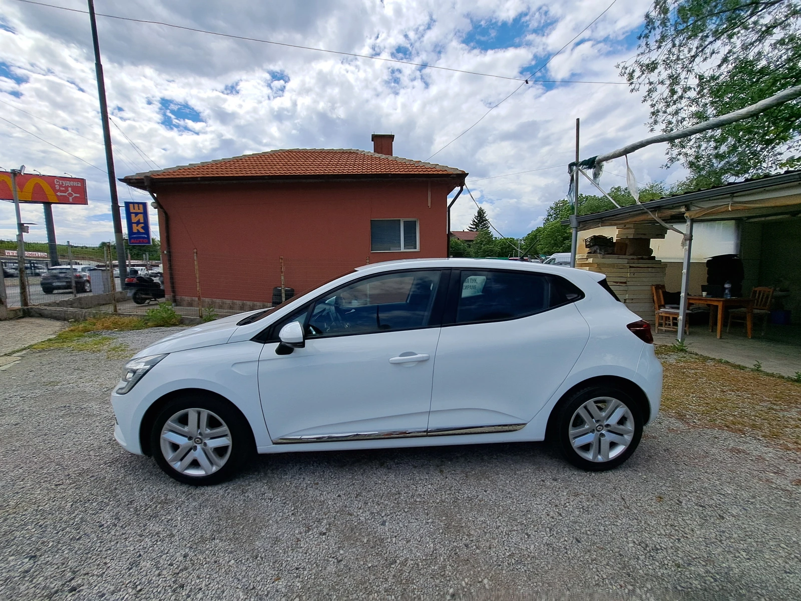 Renault Clio 1.5DCI EURO "6" FUL EKSTRI, снимка 4 - Автомобили и джипове - 54764505