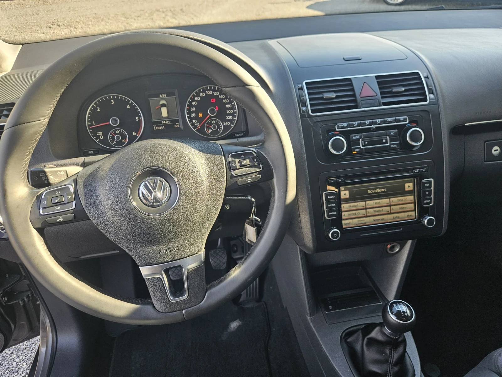 VW Touran 2.0 TDI 7����� | Mobile.bg � ����������� 15