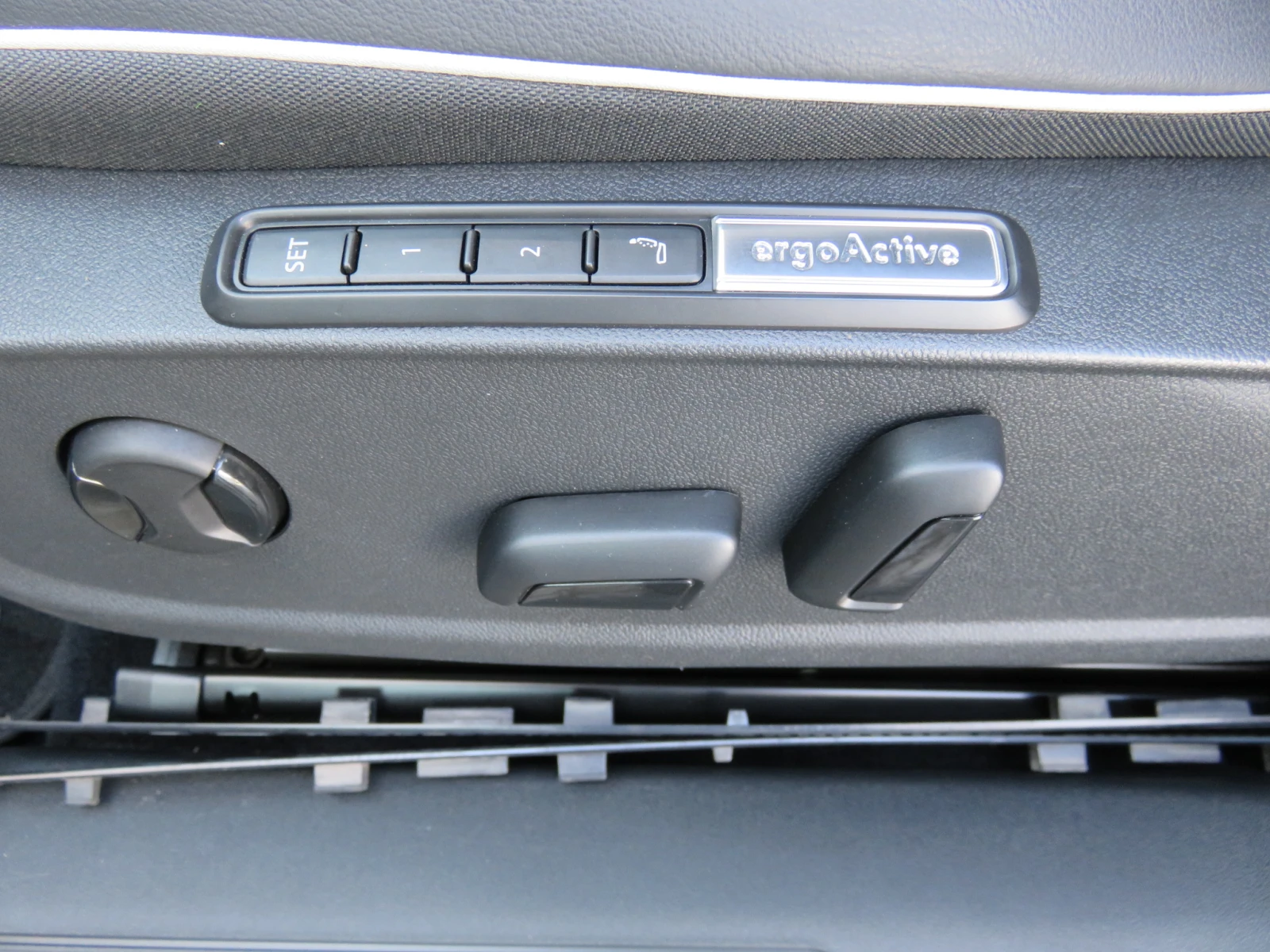 VW ID.4 GTX 4x4, 77 kWh, 220кВт/300к.с./1-ст., снимка 15 - Автомобили и джипове - 55291941