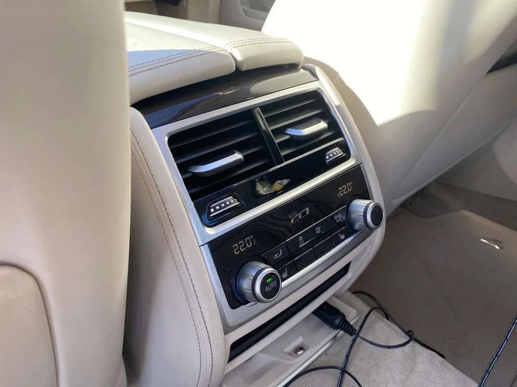 BMW 730, снимка 16 - Автомобили и джипове - 55729862