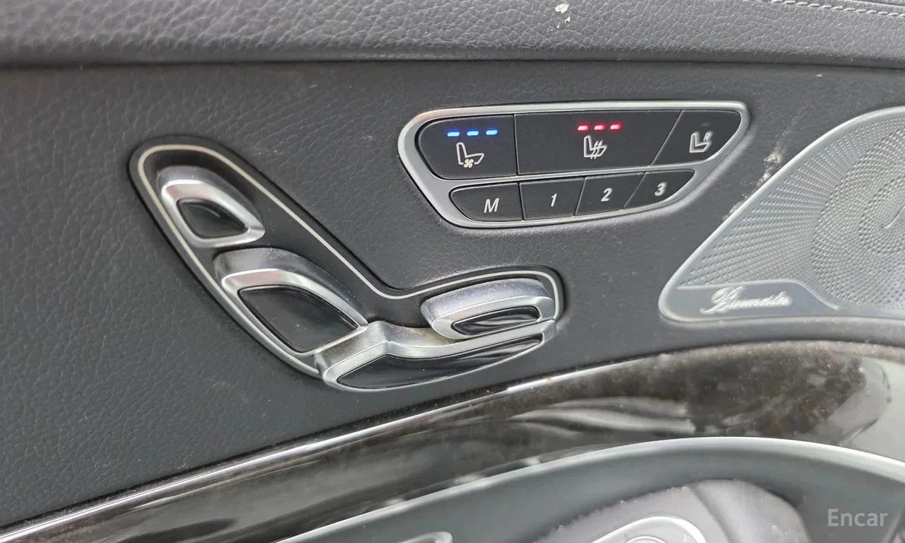 Mercedes-Benz S 350  d 4MATIC / DISTRONIC / BURMESTER/ ОБДУХВАНЕ / , снимка 14 - Автомобили и джипове - 55837831