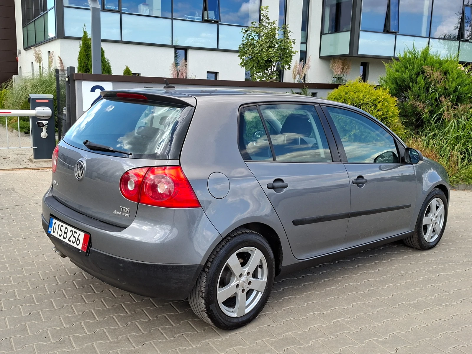VW Golf 1.9TDI* (105��)* 4�4* 6-��������* HOB BHOC*  | Mobile.bg � ����������� 14
