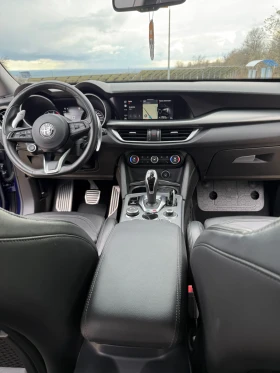 Alfa Romeo Stelvio Veloce , снимка 16
