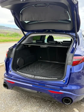 Alfa Romeo Stelvio Veloce , снимка 9