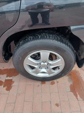 Kia Sportage 2.0 - 5500 € / 10757.07 лв. - 40841312 10